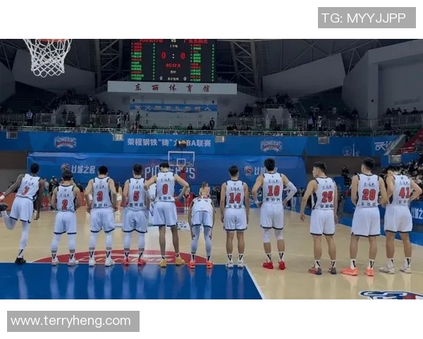 广州篮球队强势领跑挑战赛积分榜总分达到56分展现出色竞技状态